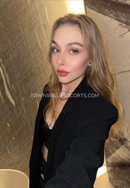 Townsville escorts Sofie — 7