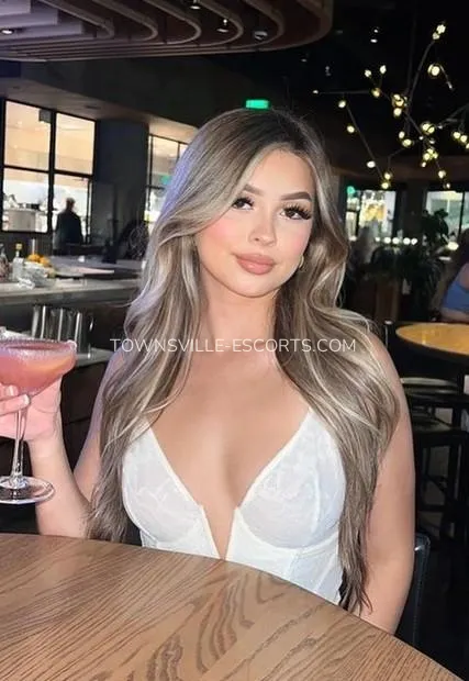 Townsville escorts Olivia — 2