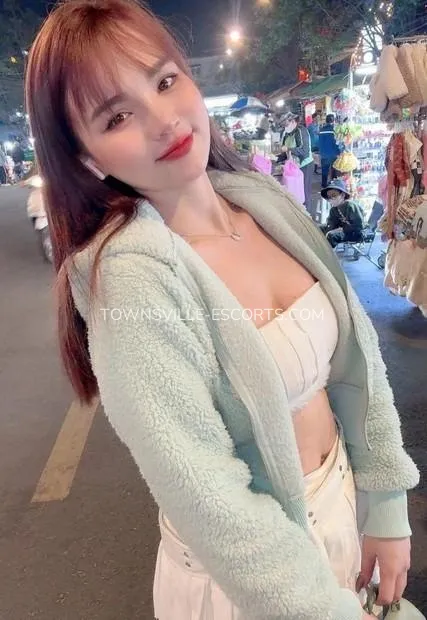 Escort djevojka Charlotte - Townsville