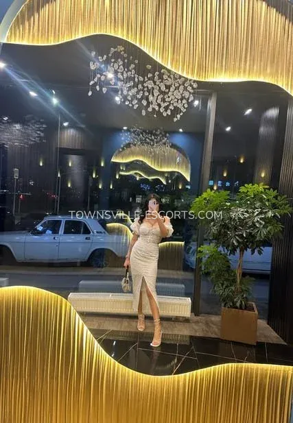 Townsville escorts Keira — 1