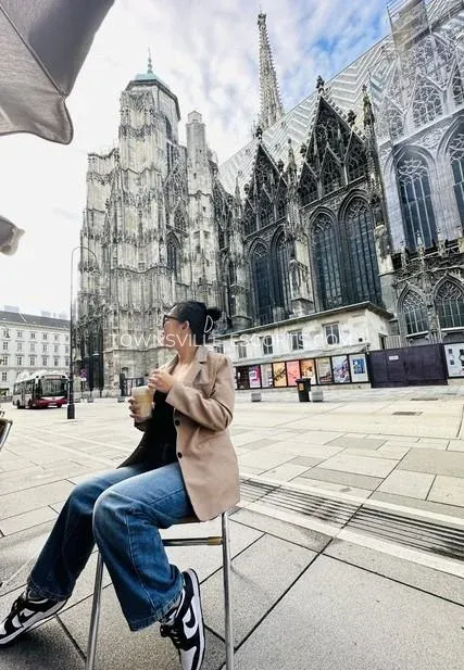 Townsville escorts Alice — 8