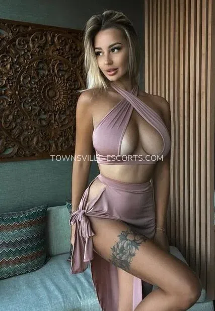 Townsville escorts Kelly — 3
