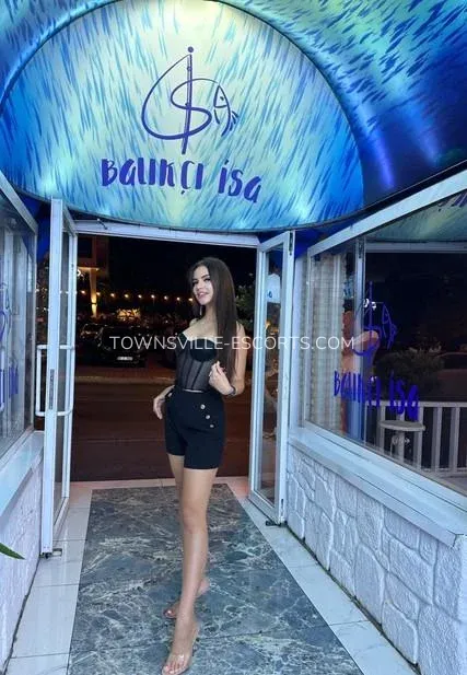 Townsville escorts Alexandra — 1