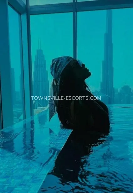 Townsville escorts Keira — 2