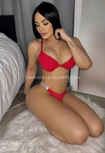Townsville escorts malin