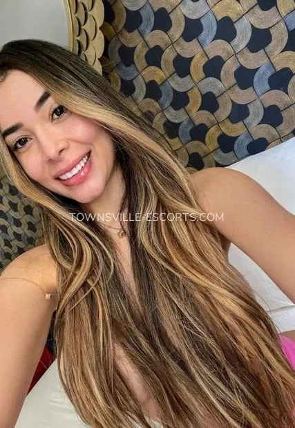 Townsville escorts Helen — 2