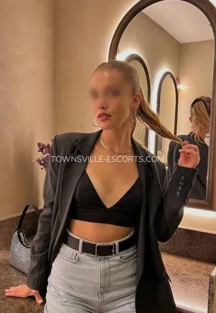 Townsville escorts Kerstin — 4