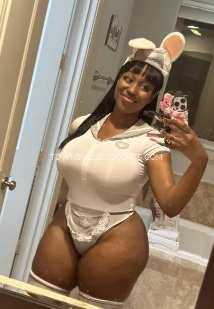 Townsville escorts Caitlyn — 3