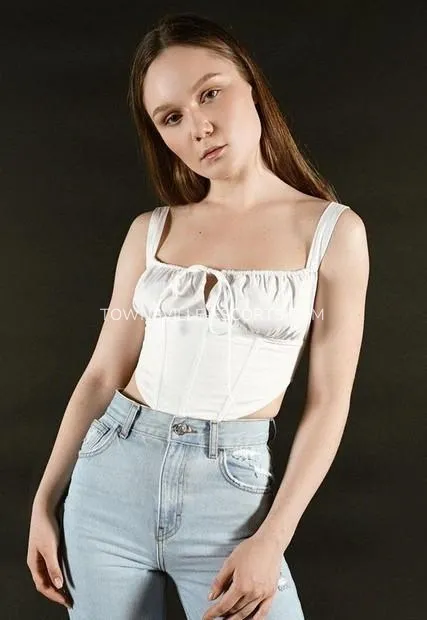 Townsville escorts courtney