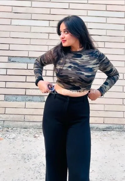 Townsville escorts gun