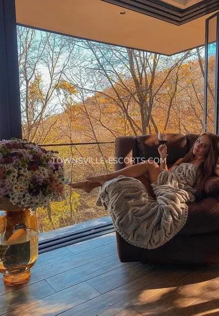 Townsville escorts Mafalda — 6