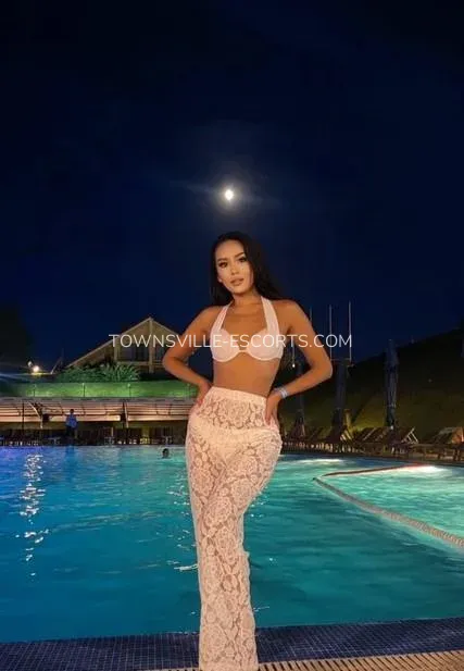 Townsville escorts Anneli — 3