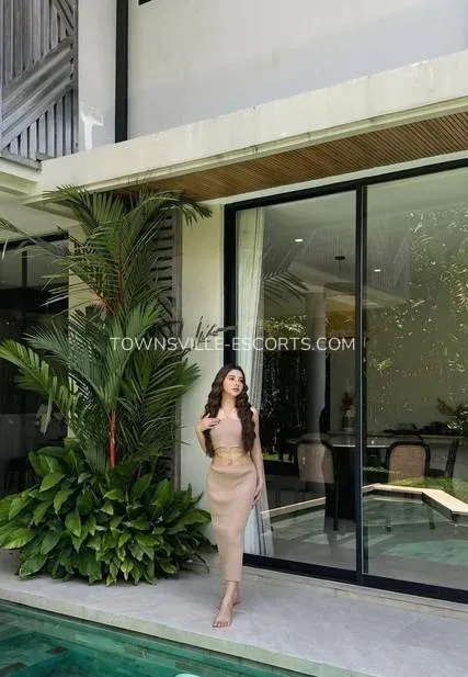 Townsville escorts Jamie — 1