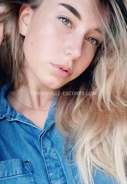 Townsville escorts Siv — 5