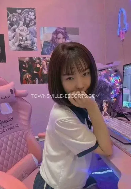 Townsville escorts Avery — 3