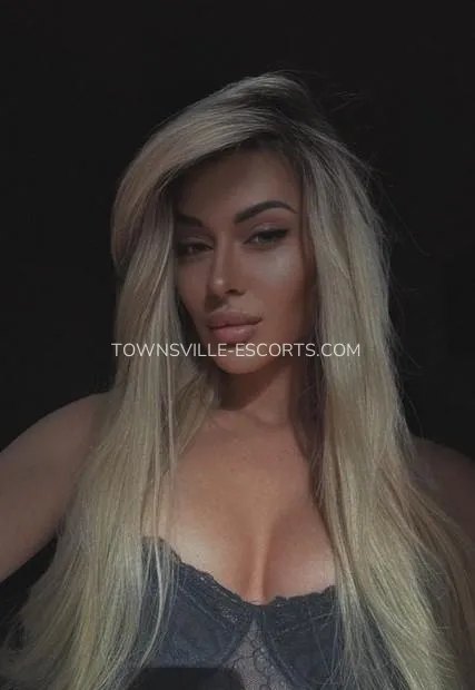 Townsville escorts Caitlyn — 2