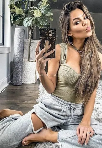Townsville escorts Ann-marie — 2