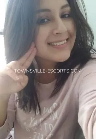 Townsville escorts Pia — 2