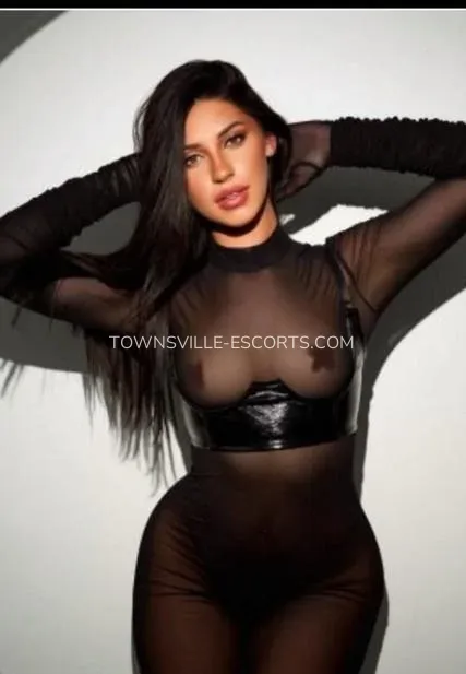 Townsville escorts Courtney — 1
