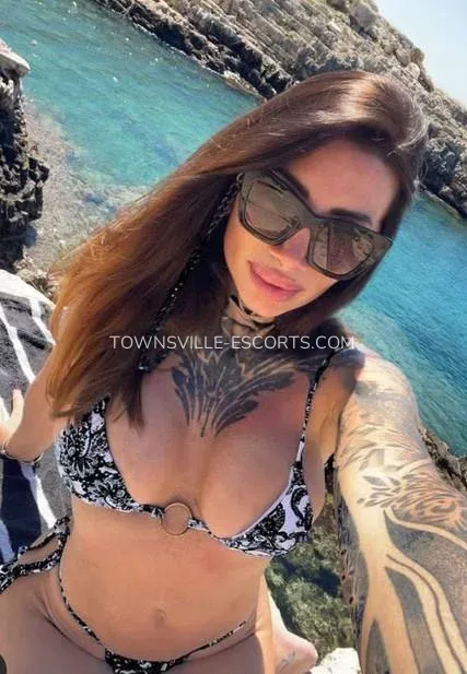 Townsville escorts Nieves — 1