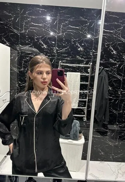 Townsville escorts Emma — 2