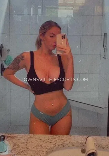 Townsville escorts Alicia — 8