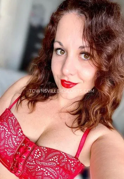 Townsville escorts Yvonne — 1