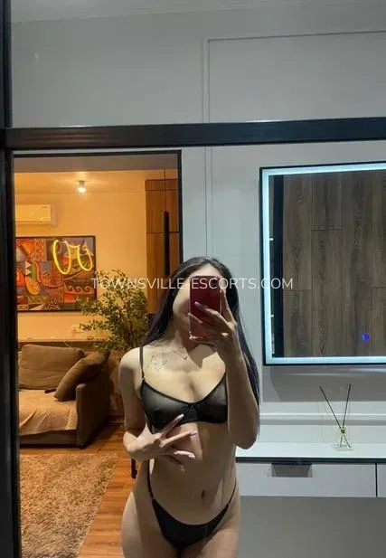 Townsville escorts Josefin — 1