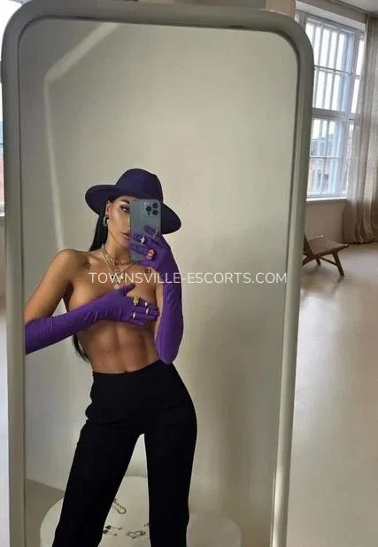 Townsville escorts Natalie — 3