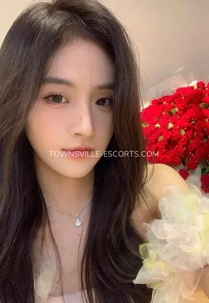 Townsville escorts Melanie — 4