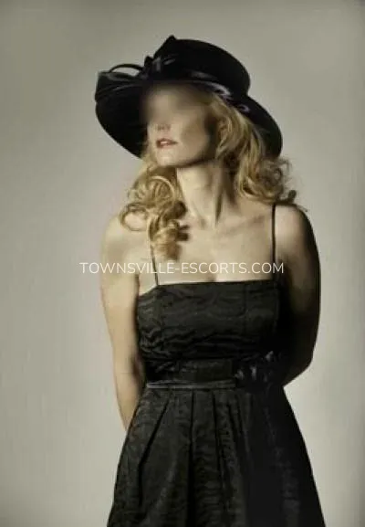 Townsville escorts Rebecca — 3