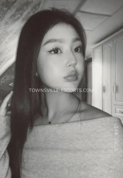 Townsville escorts Ashley — 2