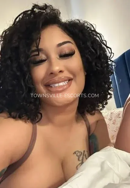 Townsville escorts Mia — 5