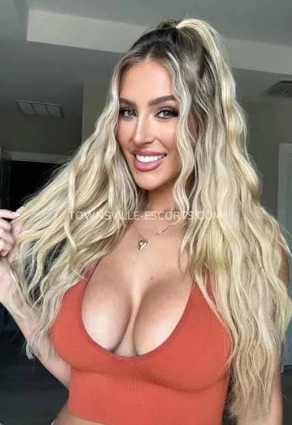 Townsville escorts Alondra