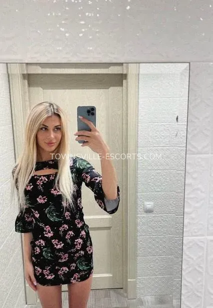 Townsville escorts Caitlyn — 10