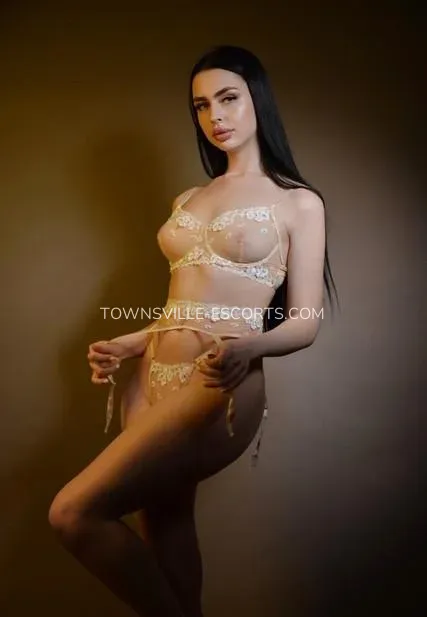 Townsville escorts Vanessa — 4