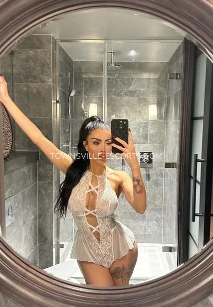 Townsville escorts Summer — 5