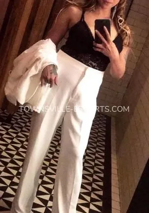 Townsville escorts Olivia — 2