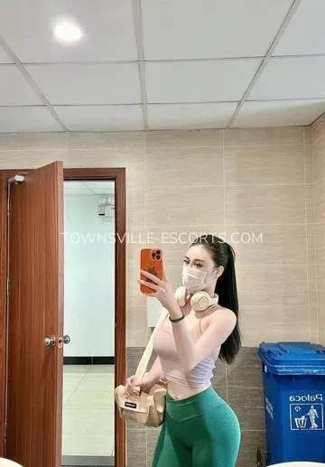 Townsville escorts Danielle — 1