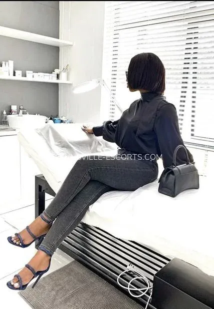 Townsville escorts Cassandra — 3