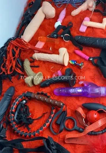 Townsville escorts amanda