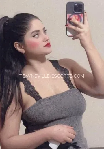 Townsville escorts Leslie — 1