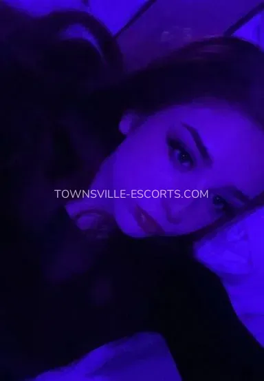 Townsville escorts Erika — 1