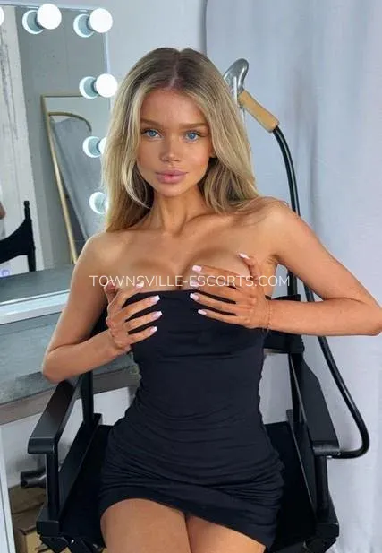 Townsville escorts Jenna — 6