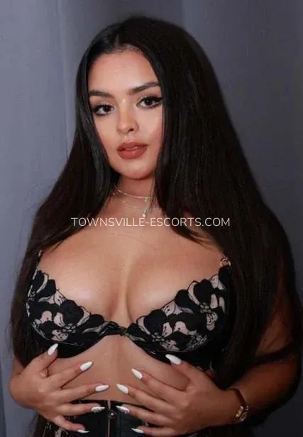 Townsville escorts Erika — 4