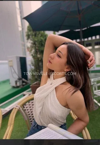 Townsville escorts Lovisa — 5