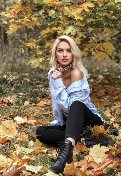 Escort djevojka Abril - Townsville