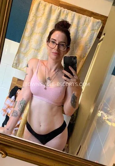 Townsville escorts Cecilia — 3