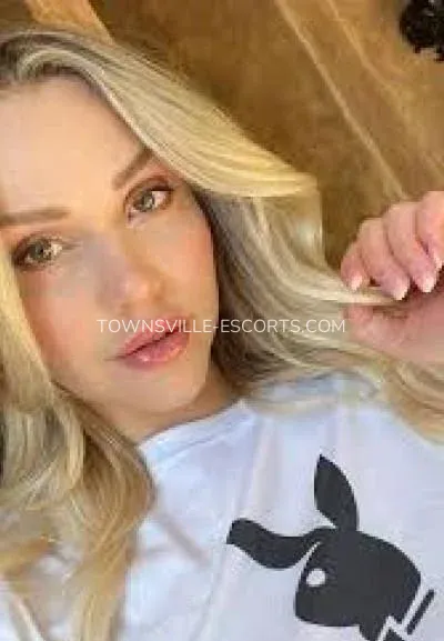 Townsville escorts Abril — 1