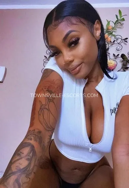 Townsville escorts justina